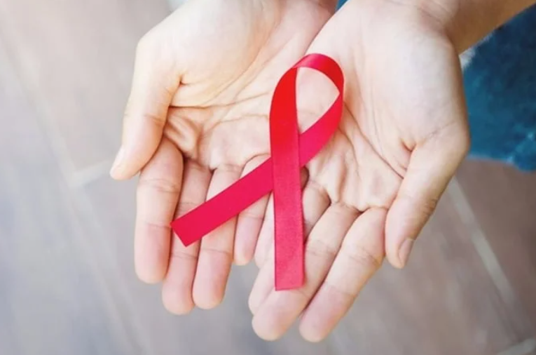 Cientistas alemães anunciam 7ª pessoa provavelmente curada do HIV