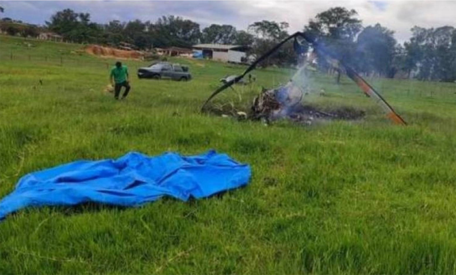Aeronave cai em fazenda e deixa três mortos em Minas Gerais