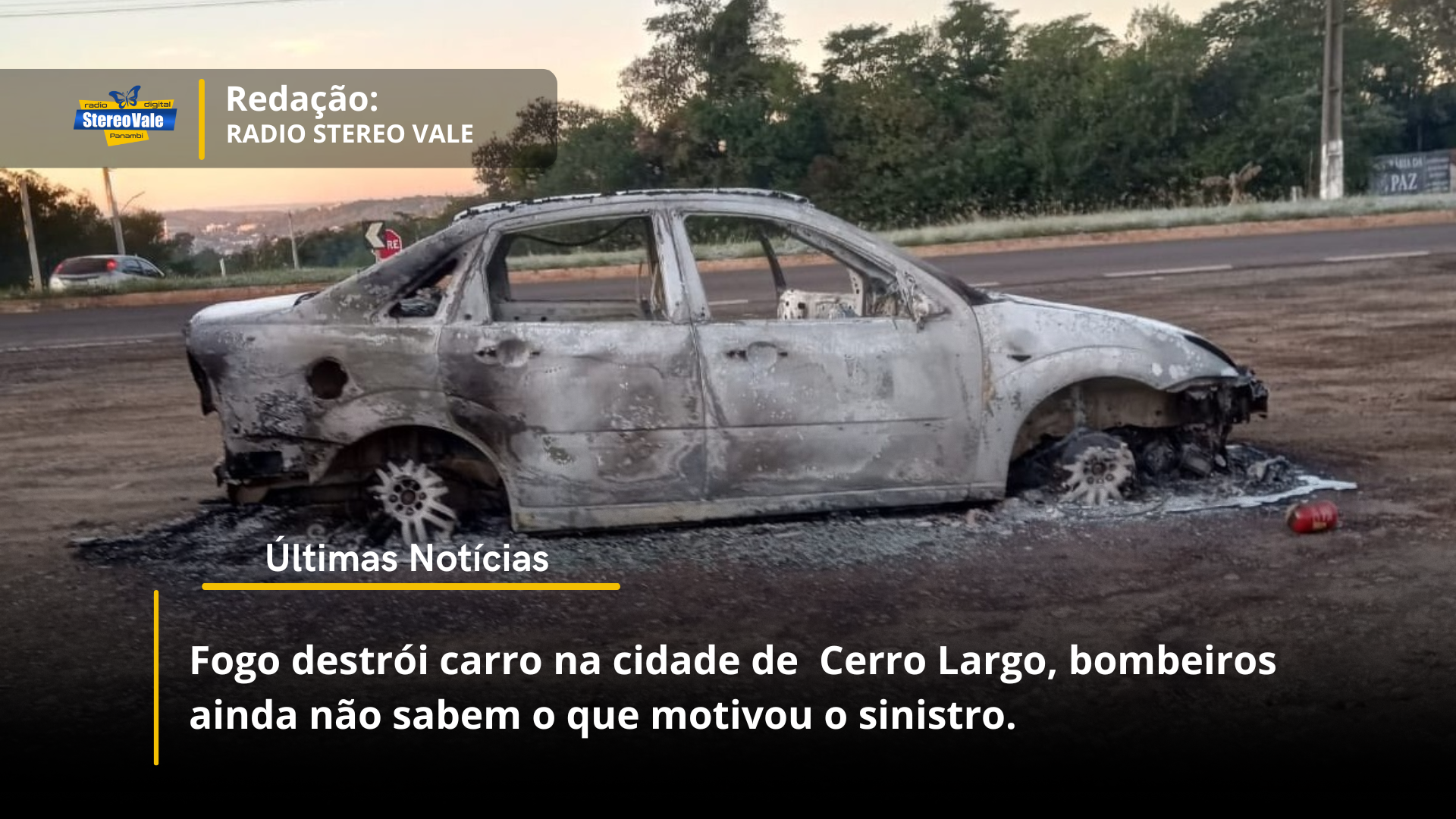 Fogo destrói carro em Cerro Largo