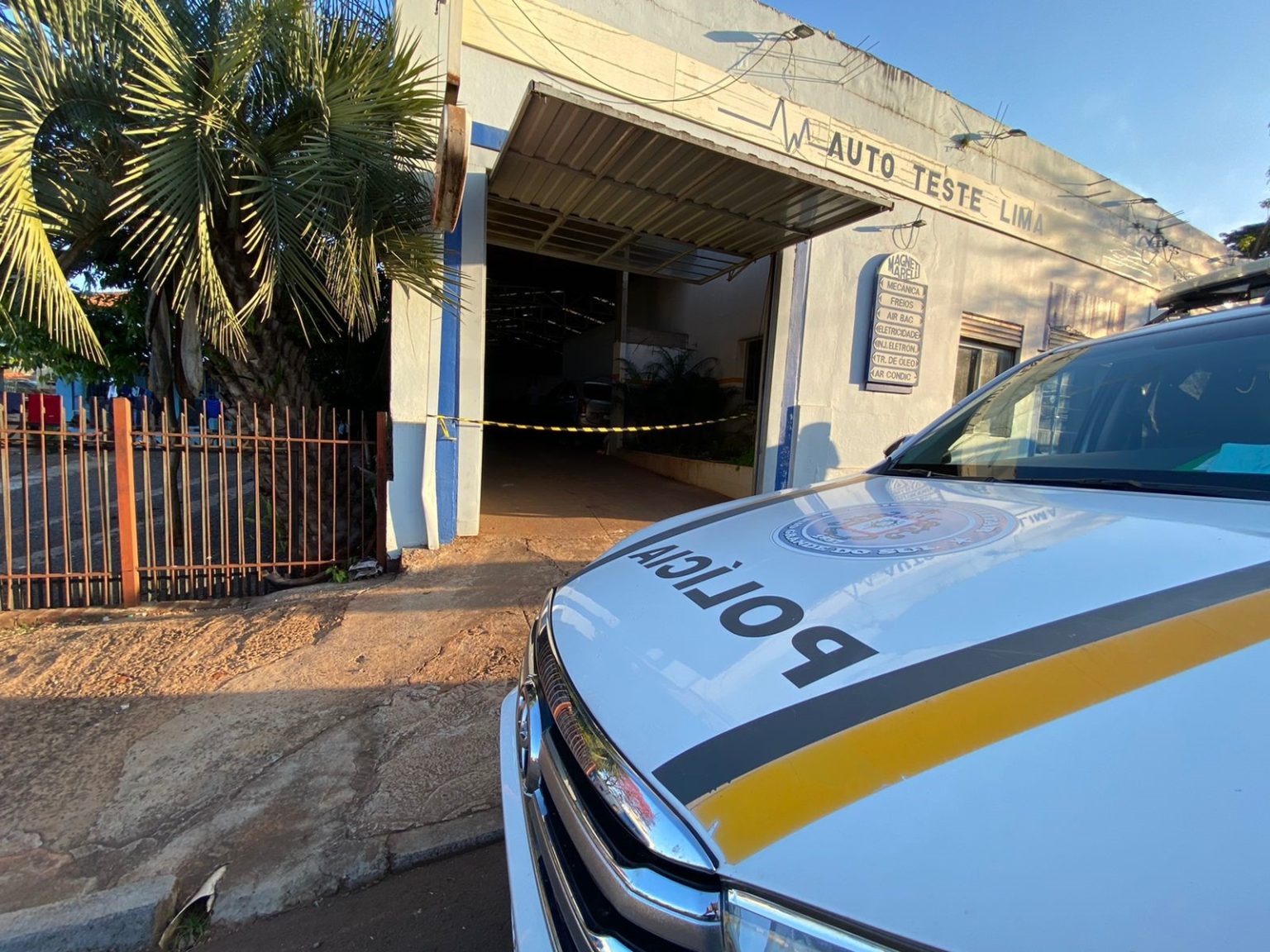 Homem é morto a tiros dentro de oficina, em Ijuí