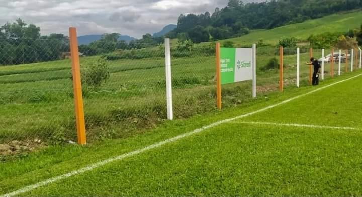 Jogador sofre descarga elétrica em partida do Campeonato Municipal de Roca Sales