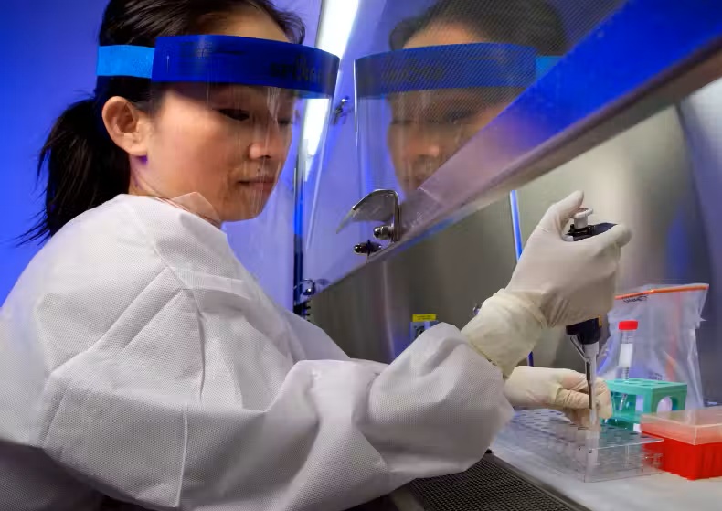 Aids: cientistas descobrem anticorpo que neutraliza 98% das variantes do HIV