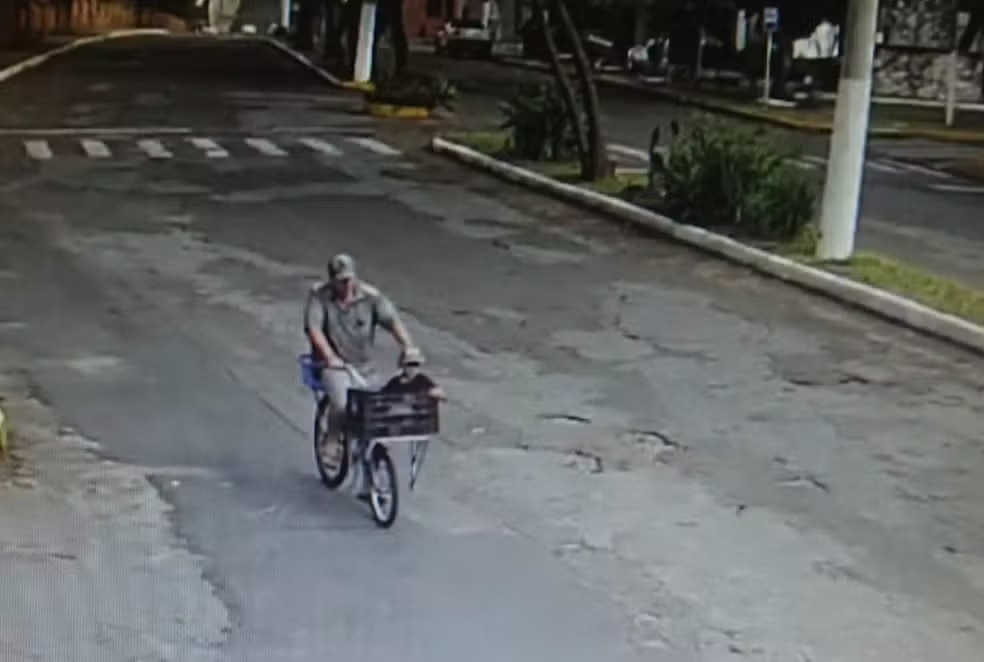 Pai tentou matar filho sufocado um dia antes de arremessá-lo de ponte em São Gabriel, diz delegado