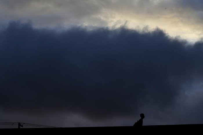 Frente fria provoca chuva na maior parte do RS nesta terça-feira