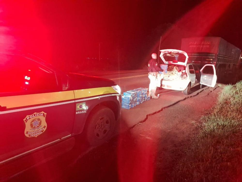 PRF prende homem e apreende carga de 4.450 maços de cigarros contrabandeados em Coronel Bicaco