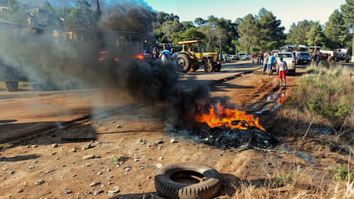 Agricultores de El Soberbio protestam contra apreensão de 278 toneladas de soja