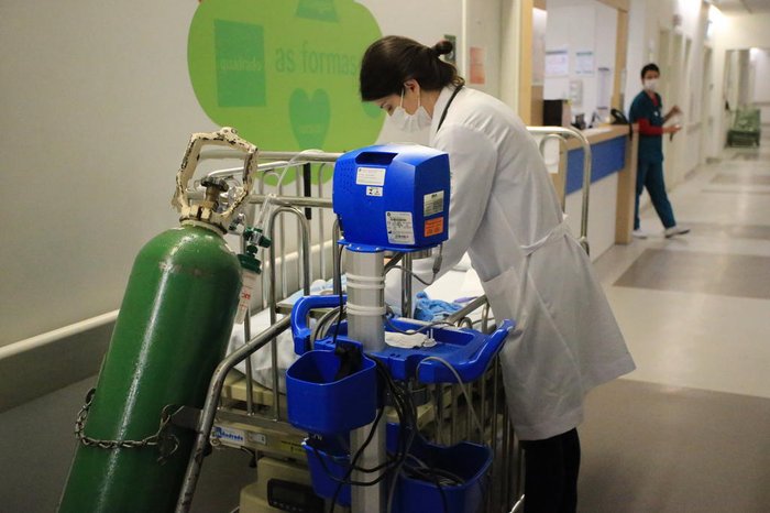 RS decreta emergência em saúde pelo aumento de casos de doenças respiratórias em crianças