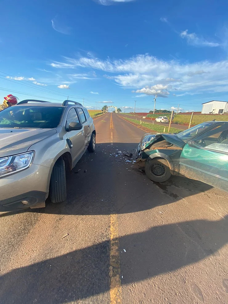 Condutora fica ferida após colisão na RSC-472 em Tenente Portela