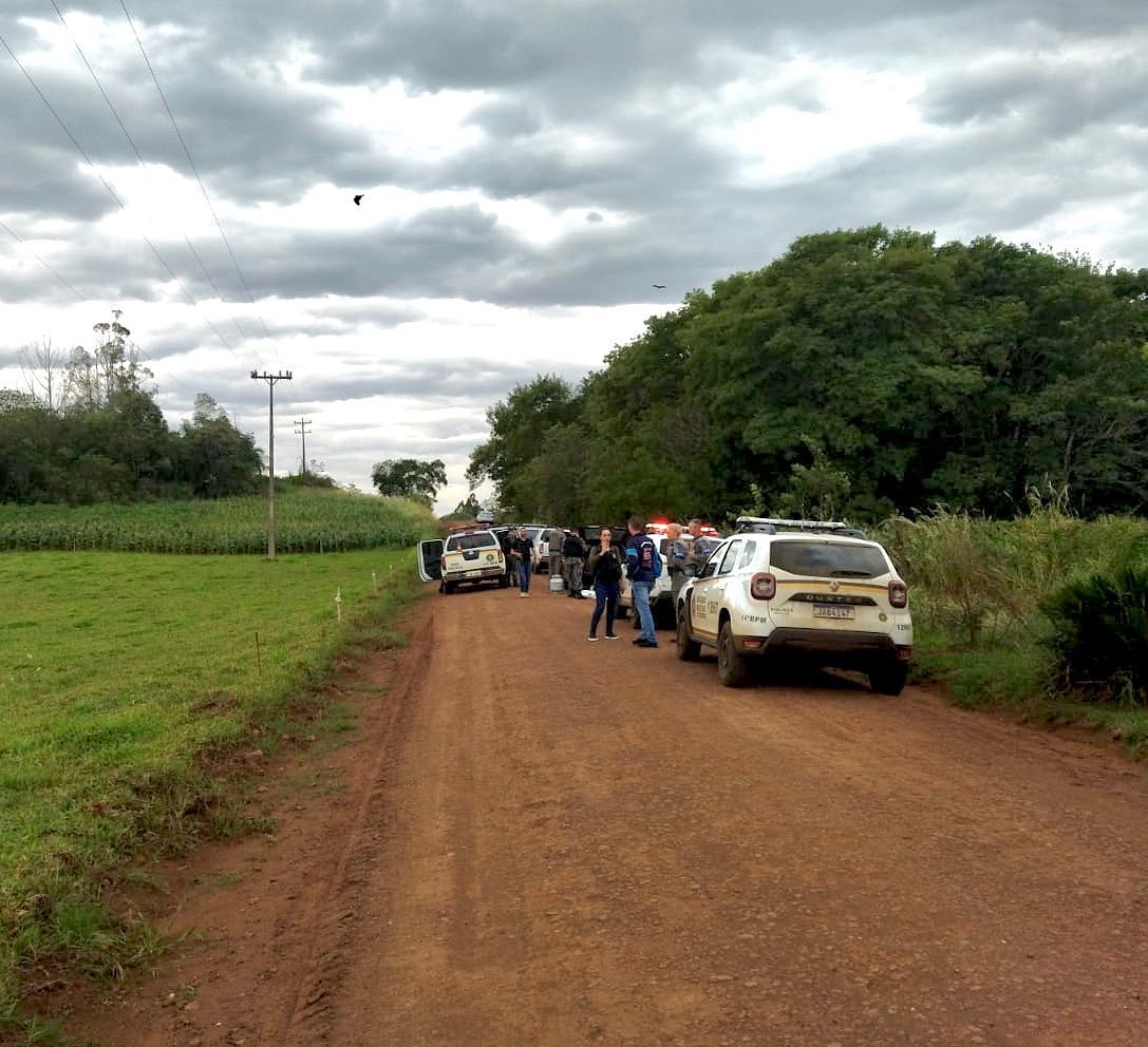Rolador: Perseguição policial termina com nove presos
