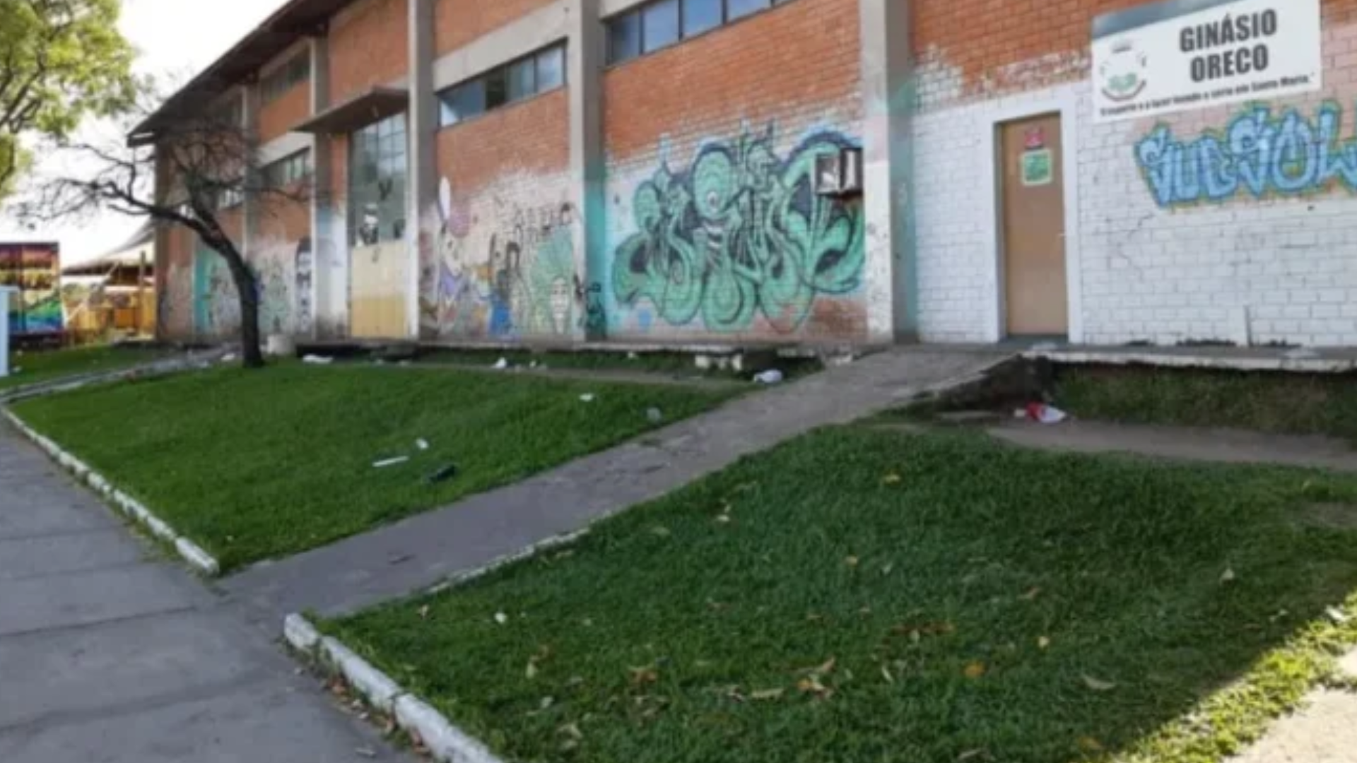 Jovem marca encontro pela internet e leva 20 facadas em Santa Maria