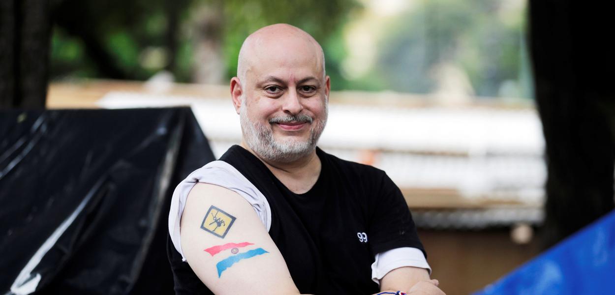 Candidato que ameaçou ‘matar 100 mil brasileiros’ sobe nas intenções de voto no Paraguai