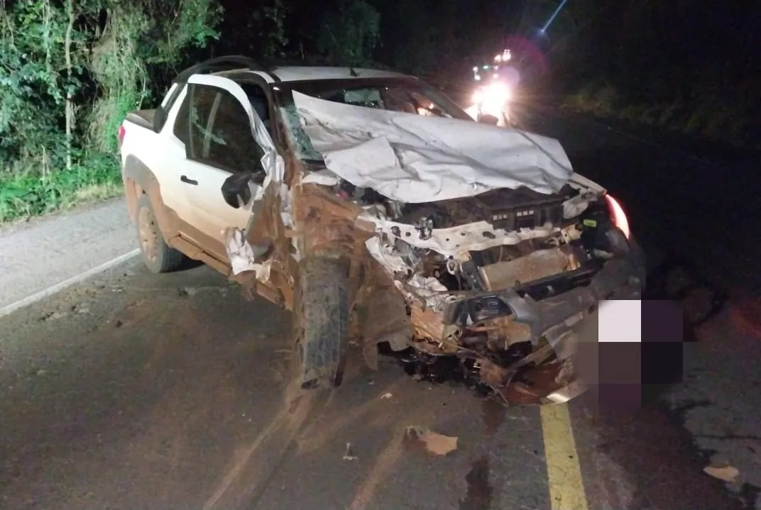 Colisão entre dois veículos na BR 285 em Linha Maranei em Panambi-RS