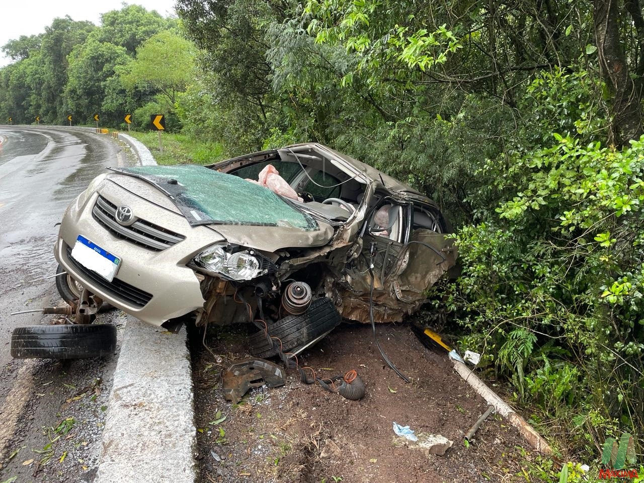 Colisão frontal ocorreu na BR 386 entre Sarandi e Carazinho