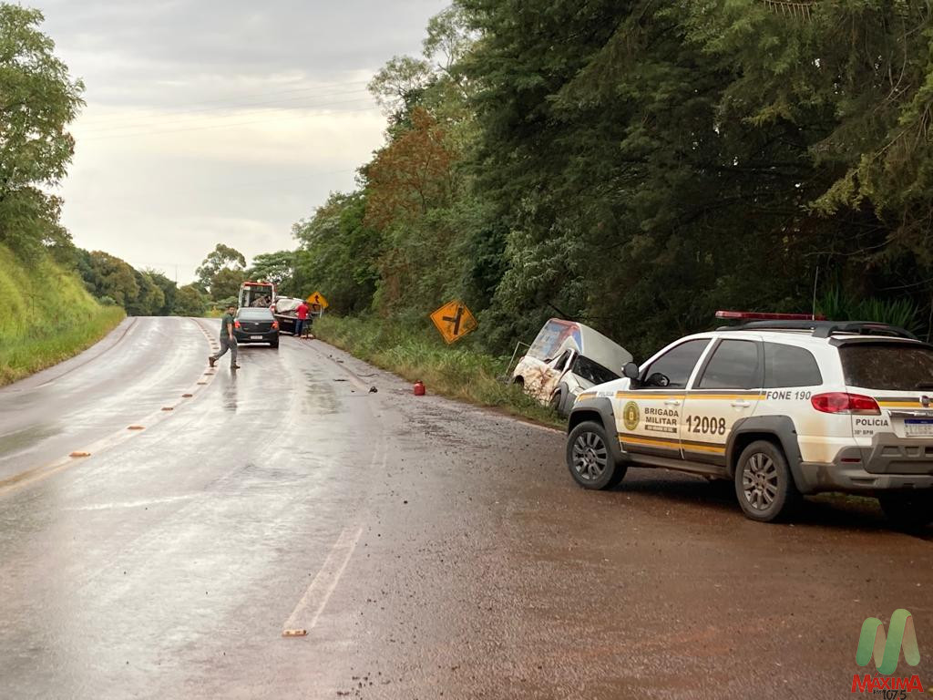 Acidente deixa feridos na ERS 324 em Ronda Alta
