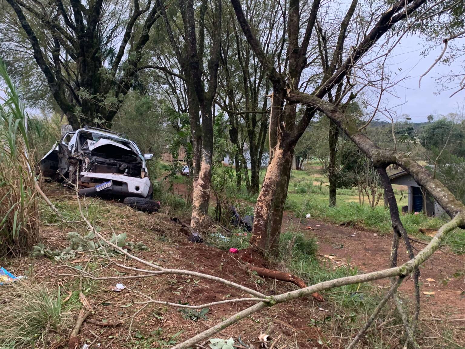 Jovem morre após grave colisão na ERS-324