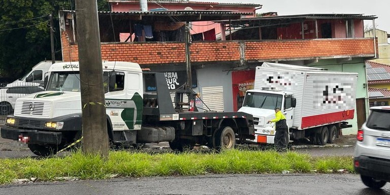 Caminhão em pane atropela e mata pedestre em Novo Hamburgo