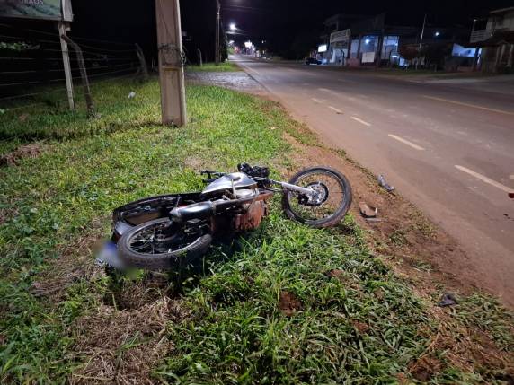 Homem fica ferido em acidente de trânsito na Avenida Getúlio Vargas, em Ijuí