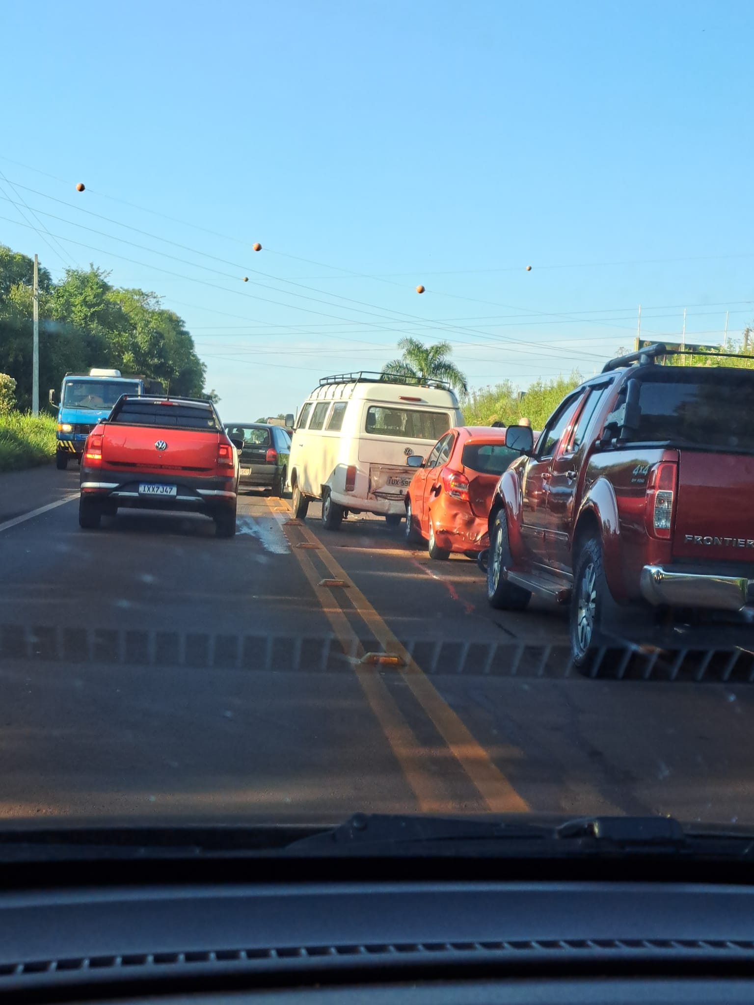 Engavetamento de veículos na RS 155 em Ijuí