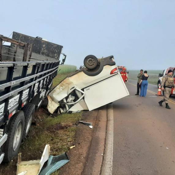 Colisão entre carro e caminhão deixa um ferido na ERS 463