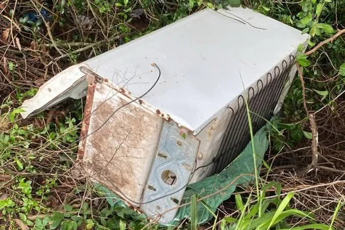 Jovem é encontrado morto dentro de geladeira em matagal no RS