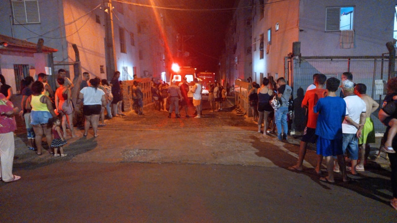 março 2, 2023 8:21 am Autor Observador Regional Ijuí: Jovem é atingida por tiros em frente a condomínio, no bairro Boa Vista