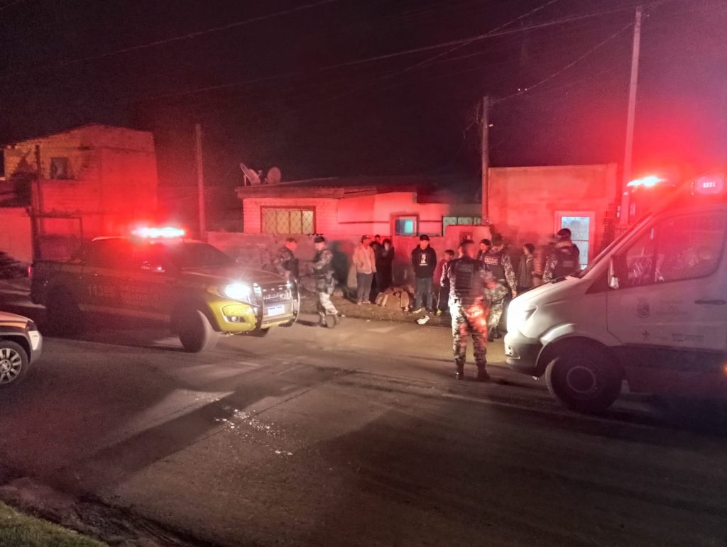 Casal é preso após efetuar disparos em casa de vizinho e trocar tiros com a Brigada Militar em Passo Fundo
