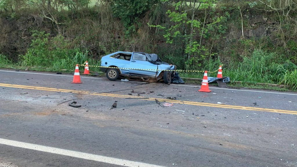 Identificadas as quatro vítimas fatais de acidente entre ônibus e carro na ers-404, entre Rondinha e Sarandi