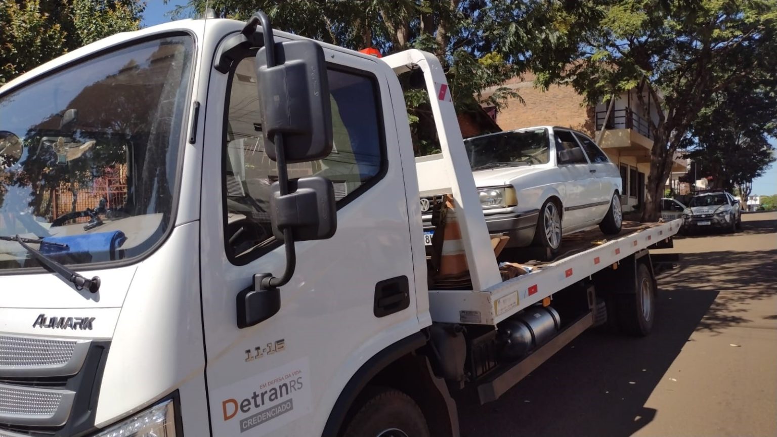 Membro de facção é preso com drogas e dinheiro na Região