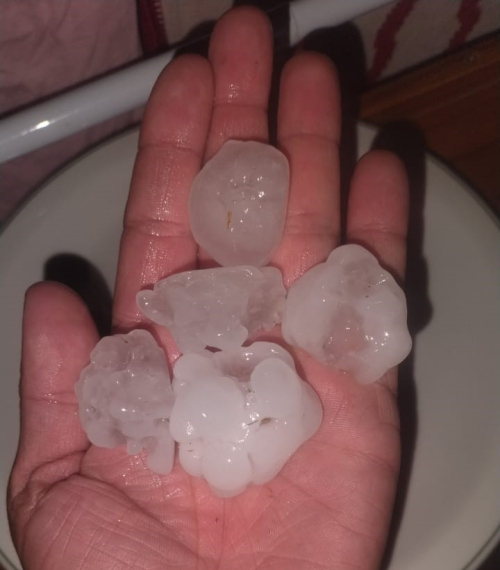 Noite de domingo marcada por instabilidade e queda de granizo em Crissiumal e região