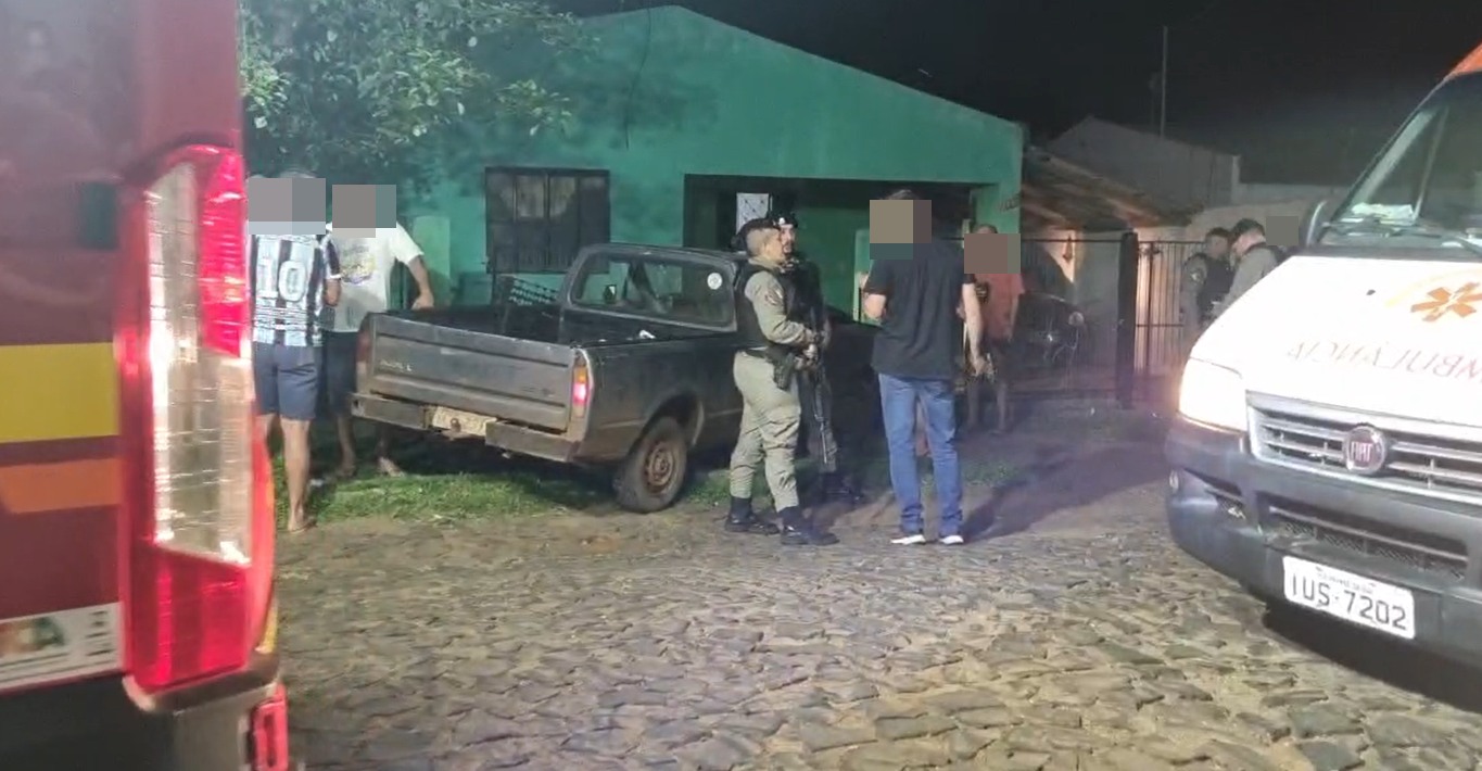 Motorista atropela família e foge do local em São Borja.