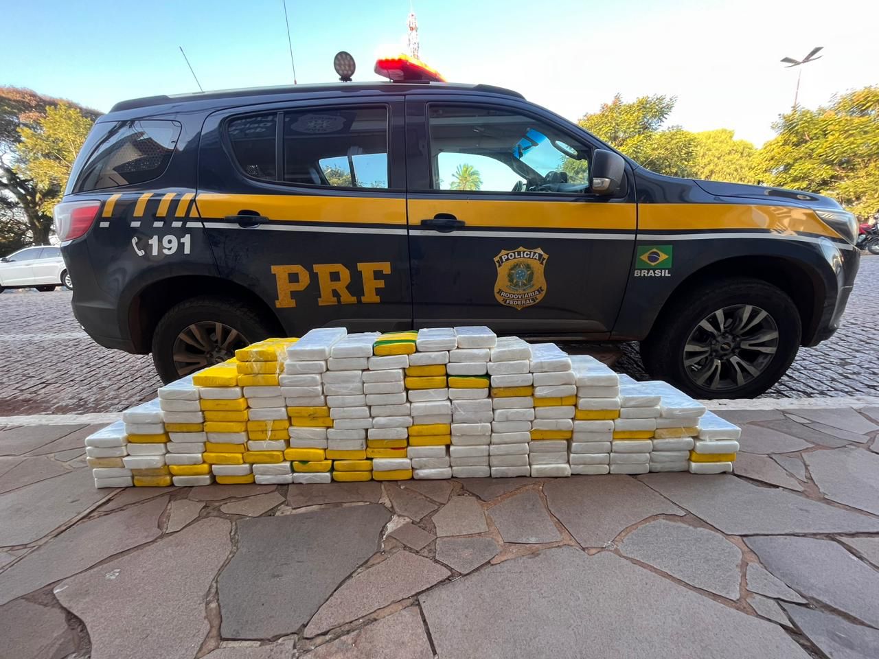 PRF apreende cocaína avaliada em 27 milhões de reais no Noroeste do RS