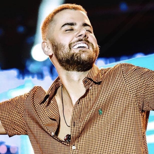 URGENTE: Cantor Zé Neto, da dupla Zé Neto e Cristiano, sofre gravíssimo acidente de carro, diz PRF