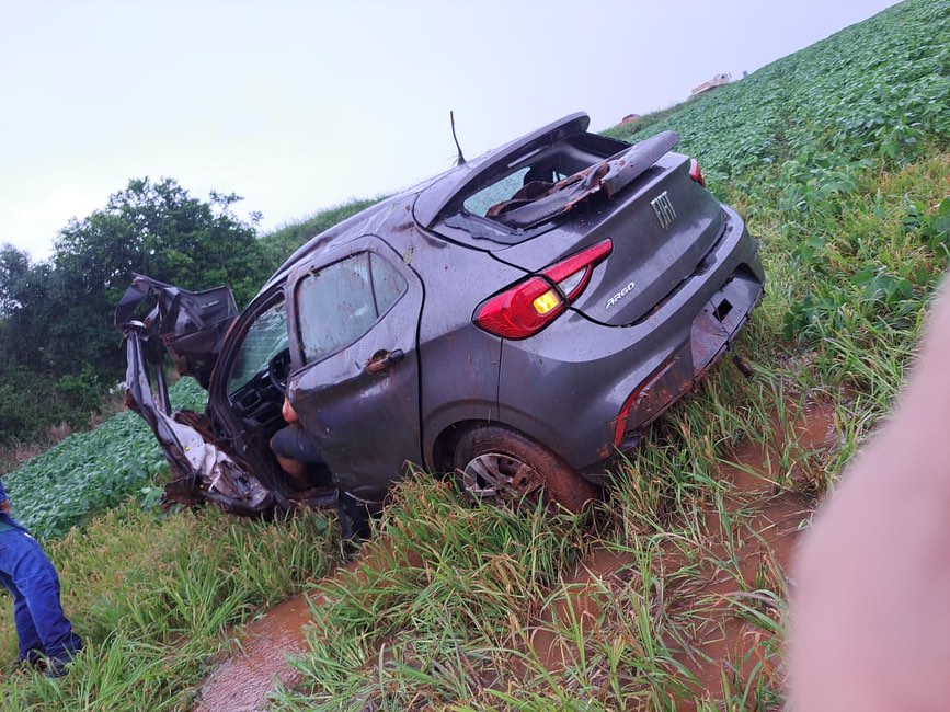 Duas pessoas feridas em acidente por aquaplanagem na BR 285, próximo a São Luiz Gonzaga