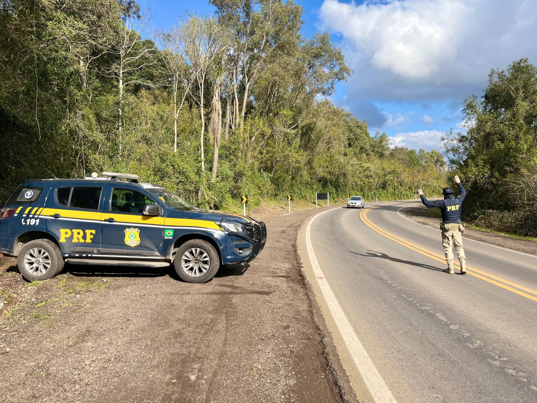 PRF atende acidente com óbito em Mato Castelhano