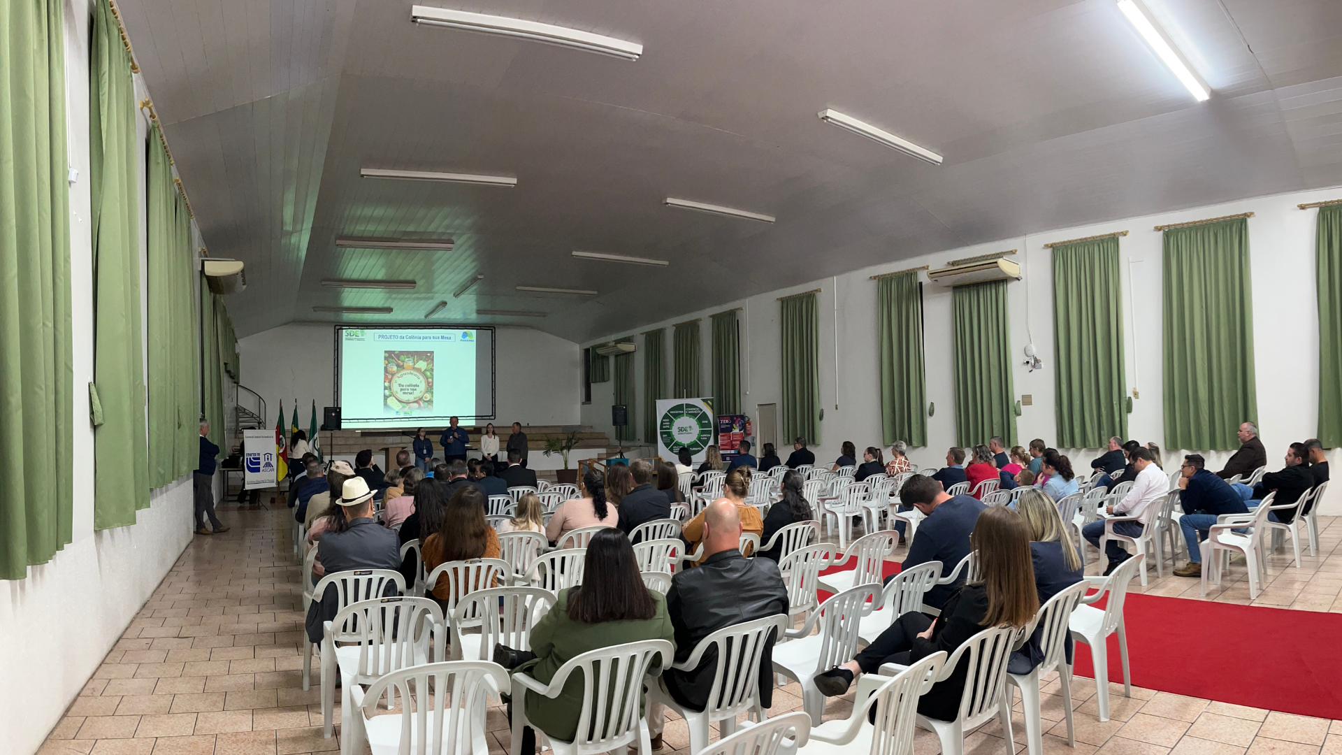 Secretaria de desenvolvimento economico e ambiental de panambi realizou evento na smec  na ultima segunda feira.