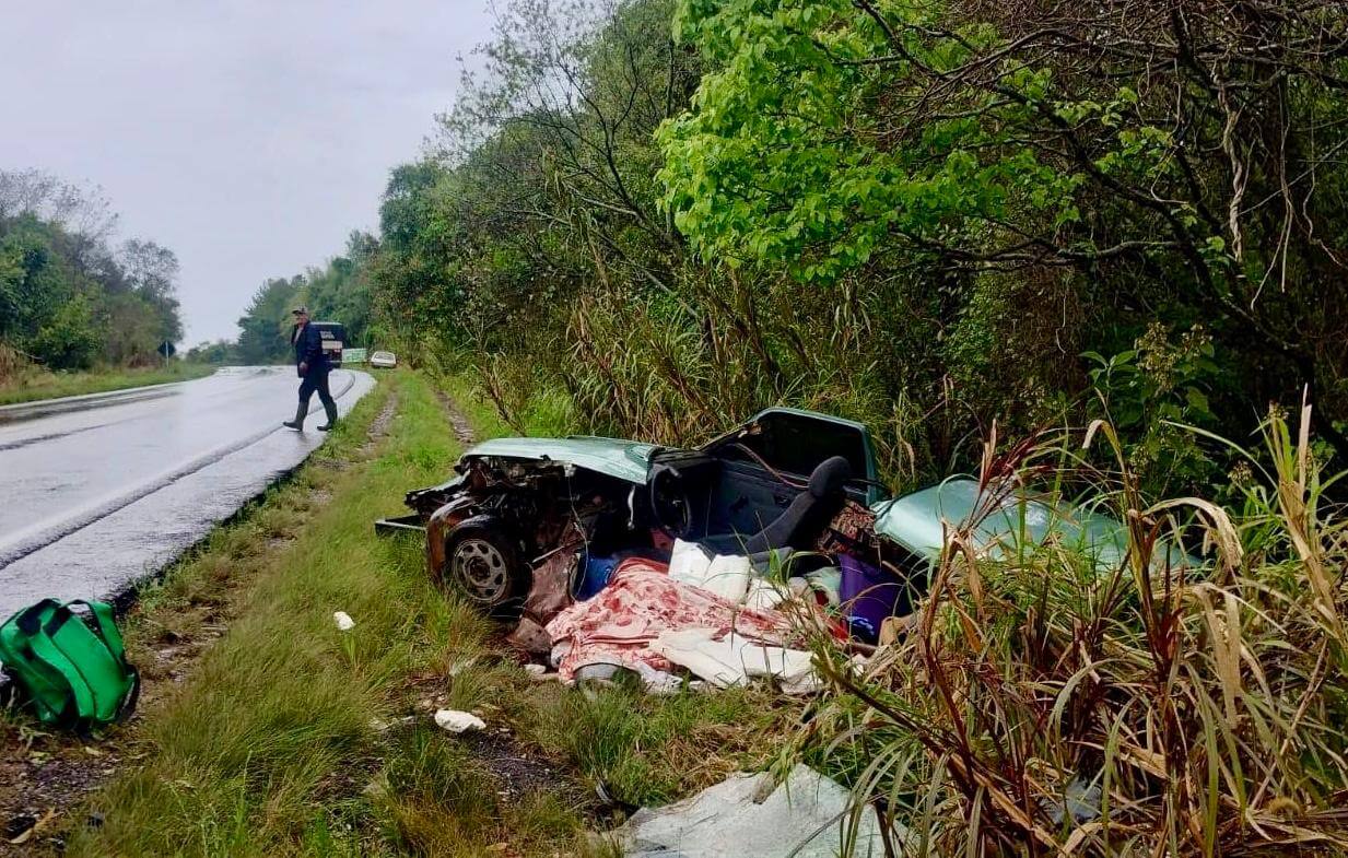 Motorista de Gol de São Martinho morre ao colidir em carreta na ERS-404