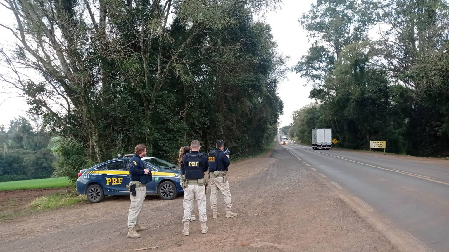 PRF realiza operação especial de controle de velocidade na região Noroeste do estado