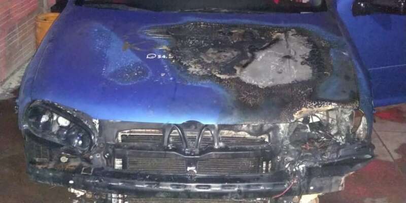 Veículo é incendiado dentro de lavagem em Espumoso