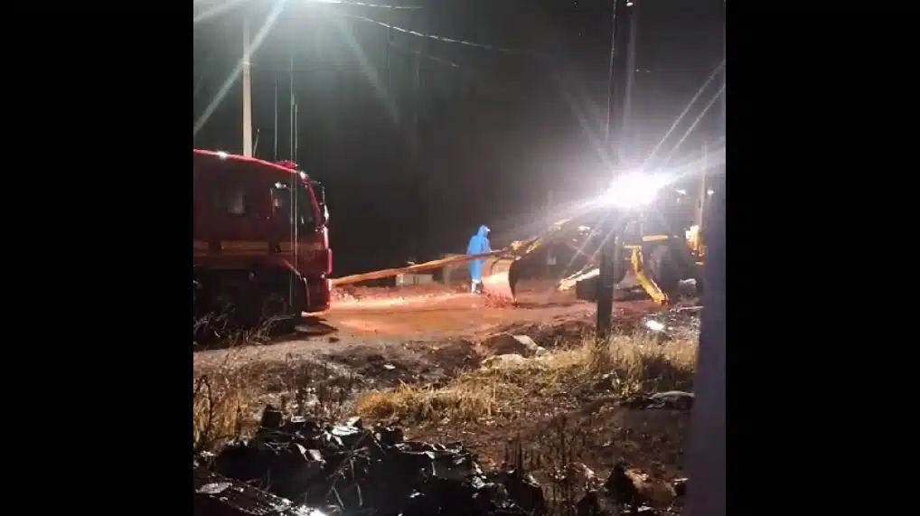 Caminhão dos Bombeiros fica atolado após atender ocorrência em Ijuí