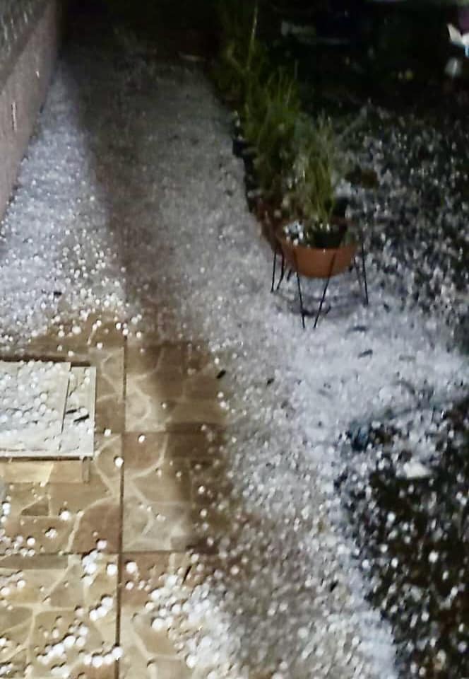 Chuva de granizo atingiu Guarani das Missões e Rolador na madrugada desta quinta-feira