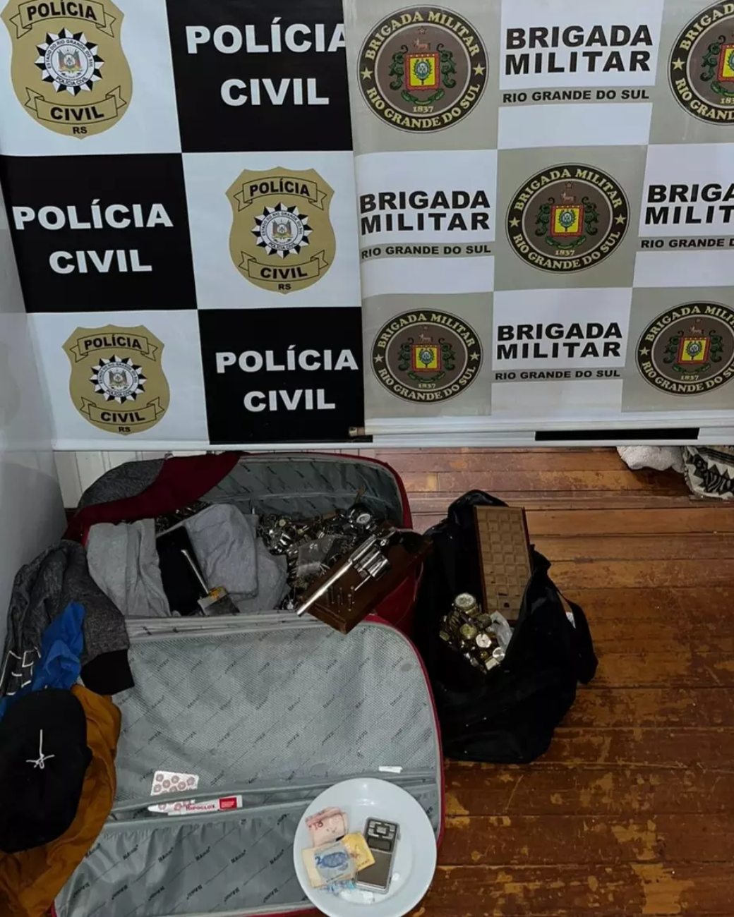 Suspeitos de assalto a joalheria de Ijuí são de Santo Augusto, Palmitinho e Novo Hamburgo