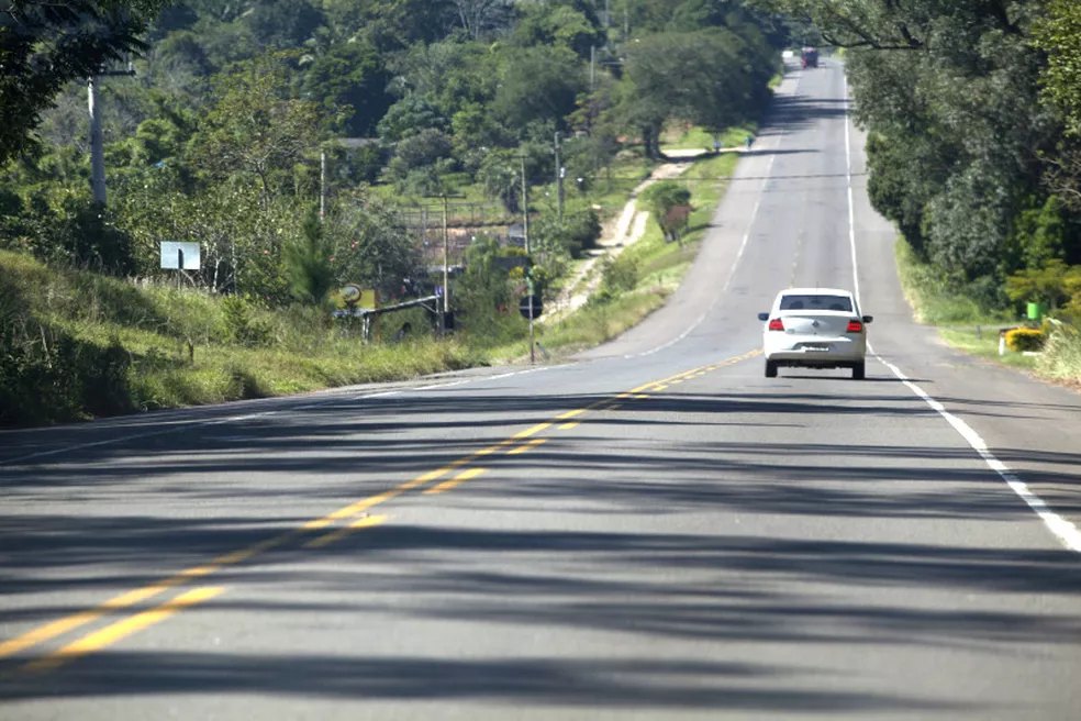 Número de mortes nas rodovias federais do RS cai 60% em relação ao Carnaval de 2022, aponta PRF