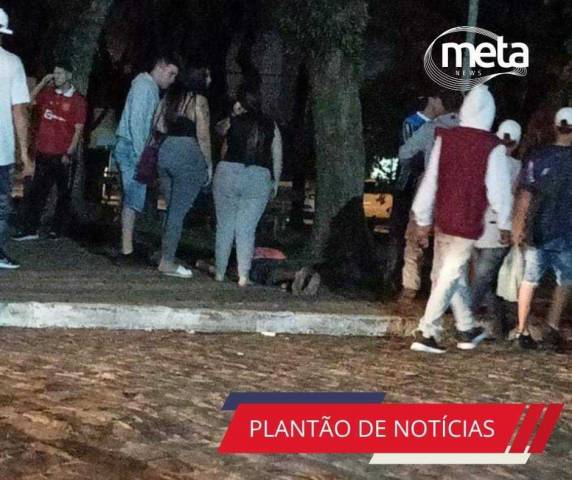 Homem é morto a tiros em praça no RS
