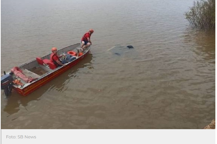 Carro com casal e criança de 10 dias cai no rio Uruguai, na divisa com a Argentina