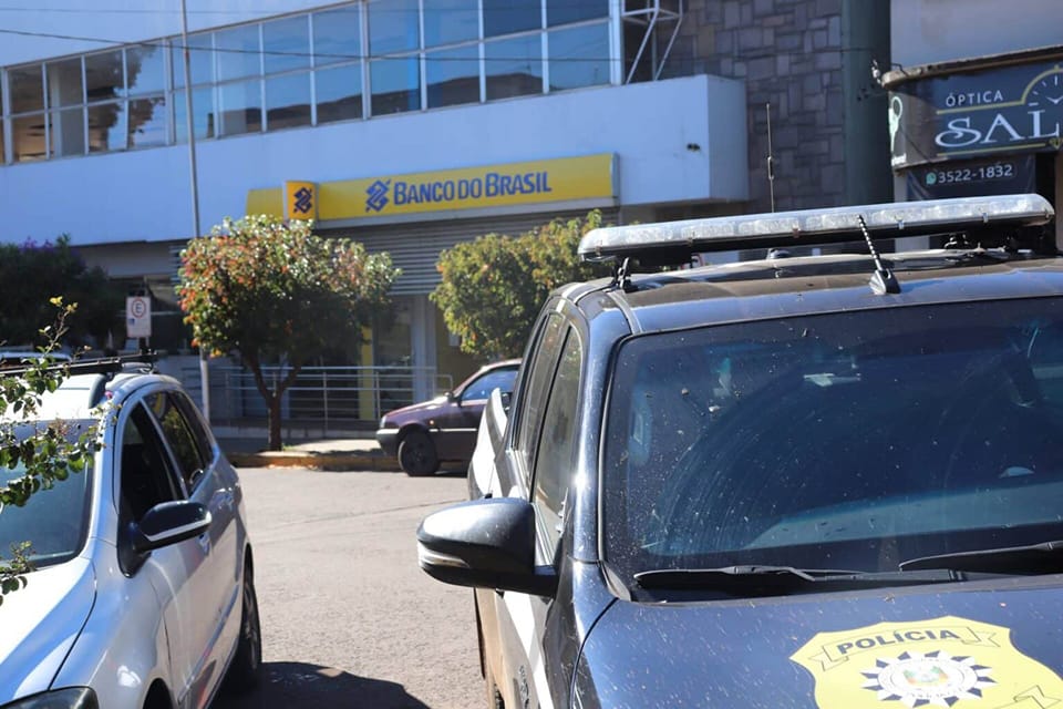 Polícia investiga possível invasão ao cofre da agência do Banco do Brasil em Três Passos